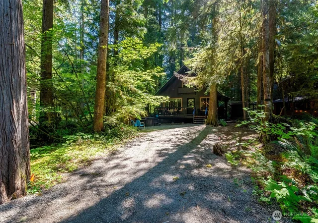 Photo 2 of Single family home for sale at 7125 Cougar Gap, Deming, WA 98244 | MLS# NWM2527606 | Listing updated on 2026-09-21