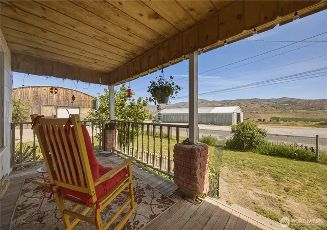 Photo 3 of Single family home for sale at 1281 Totem Pole Rd, Manson, WA 98831 | MLS# NWM2527610 | Listing updated on 2026-09-21