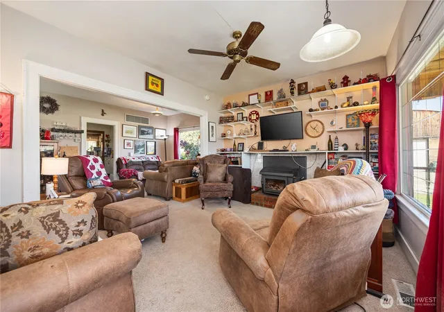 Photo 3 of Single family home for sale at 1281 Totem Pole Rd, Manson, WA 98831 | MLS# NWM2527610 | Listing updated on 2026-09-21