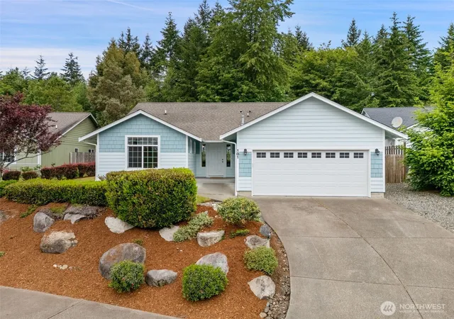 Photo 1 of Single family home for sale at 101 Vista View Ct, Shelton, WA 98584 | MLS# NWM2527660 | Listing updated on 2026-10-01