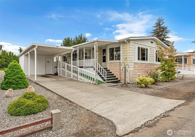 Photo 2 of Manufactured home for sale at 47 Juniper Mobile Ests, Sequim, WA 98382 | MLS# NWM2527676 | Listing updated on 2026-09-17