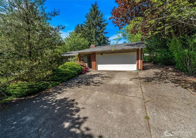 Photo 2 of Single family home for sale at 32416 29th Avenue Sw, Federal Way, WA 98023 | MLS# NWM2527688 | Listing updated on 2026-09-29