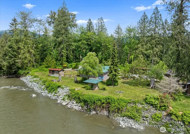 Photo 4 of Single family home for sale at 30722 223rd Avenue NE, Arlington, WA 98223 | MLS# NWM2527750 | Listing updated on 2026-09-23