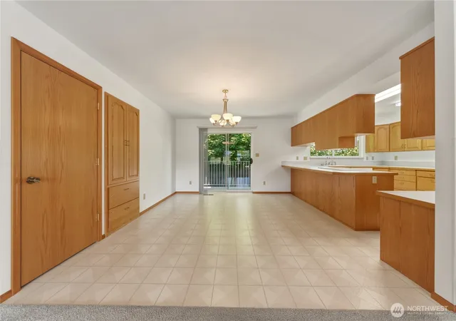 Photo 4 of Single family home for sale at 22 Parkwood Cir, Walla Walla, WA 99362 | MLS# NWM2527755 | Listing updated on 2026-09-23