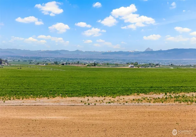 Photo 2 of Land for sale at 0 Cor Of Hayes And Bynum, Ellensburg, WA 98926 | MLS# NWM2527832 | Listing updated on 2026-09-21