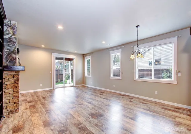Photo 4 of Single family home for sale at 1919 SE 25th Way, Battle Ground, WA 98604 | MLS# NWM2527838 | Listing updated on 2026-09-25