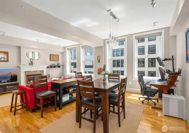 Photo 4 of Condo for sale at 1500 4th Avenue #804, Seattle, WA 98101 | MLS# NWM2527895 | Listing updated on 2026-09-21
