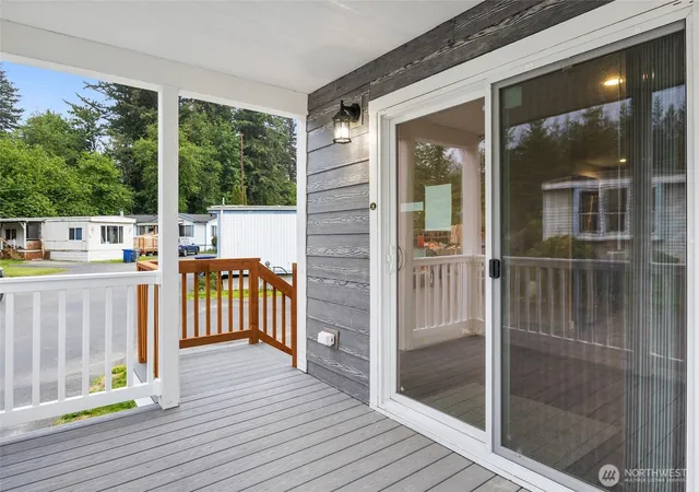 Photo 4 of Manufactured home for sale at 43010 SE N Bnd Way #65, North Bend, WA 98045 | MLS# NWM2527920 | Listing updated on 2026-09-21