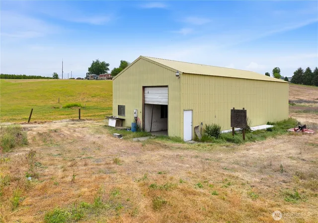 Photo 2 of Land for sale at 0 Nka Orchardvale Rd, Zillah, WA 98953 | MLS# NWM2527945 | Listing updated on 2026-09-21