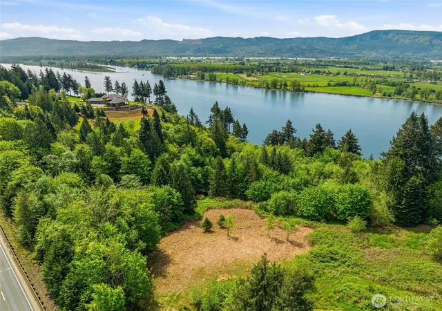 Photo 2 of Land for sale at 0 E State Route 4, Cathlamet, WA 98612 | MLS# NWM2528024 | Listing updated on 2026-09-21