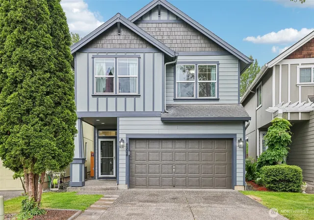 Single family home for sale at 4304 NE 57th Place, Vancouver, WA 98661 | MLS# NWM2528052