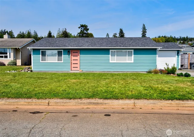 Photo 3 of Sale Pending at 5404 Doon Way, Anacortes, WA 98221 | MLS# NWM2528147 | Listing updated on 2026-09-27