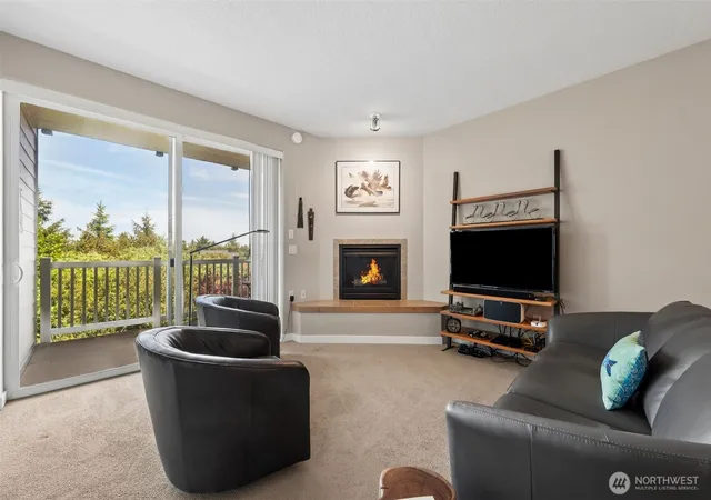 Photo 2 of Condo for sale at 262 Oyhut Bay Blvd Sw #306, Ocean Shores, WA 98569 | MLS# NWM2528175 | Listing updated on 2026-09-26