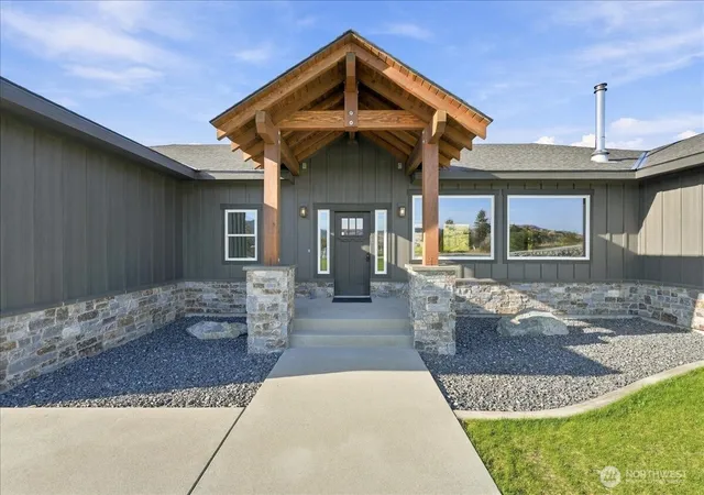 Photo 3 of Single family home for sale at 110 Slide View Ln, Manson, WA 98831 | MLS# NWM2528244 | Listing updated on 2026-10-01