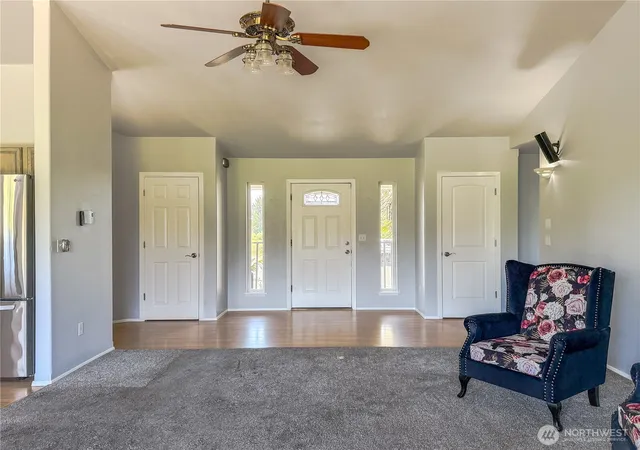 Photo 4 of Single family home for sale at 526 Canal Dr NE, Ocean Shores, WA 98569 | MLS# NWM2528248 | Listing updated on 2026-09-21