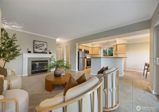 Photo 3 of Condo for sale at 2307 W Woodin Ave #1E, Chelan, WA 98816 | MLS# NWM2528275 | Listing updated on 2026-10-01