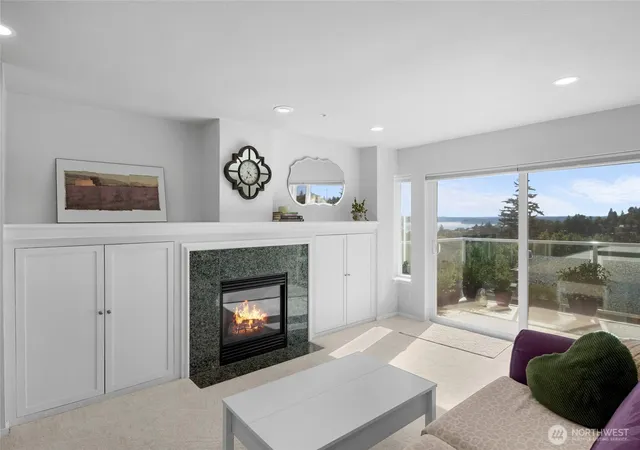 Photo 2 of Condo for sale at 4409 California Ave Sw #503, Seattle, WA 98116 | MLS# NWM2528276 | Listing updated on 2026-09-21