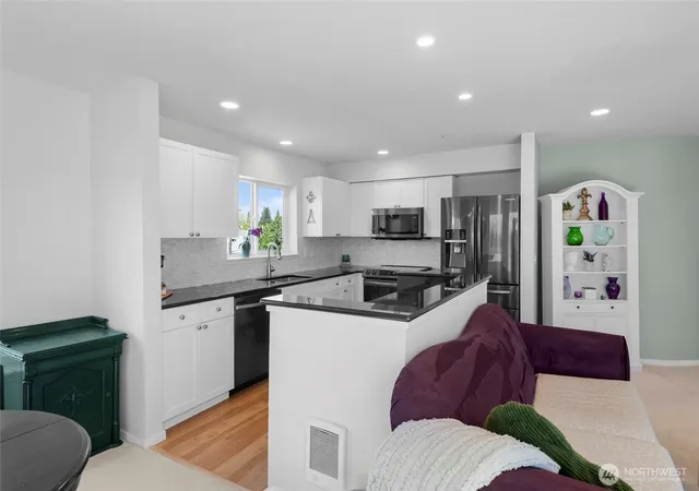 Photo 4 of Condo for sale at 4409 California Ave SW #503, Seattle, WA 98116 | MLS# NWM2528276 | Listing updated on 2026-09-21