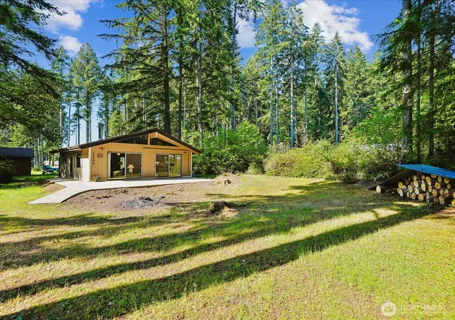 Photo 4 of Sale Pending at 11104 Leschi Cir, Anderson Island, WA 98303 | MLS# NWM2528401 | Listing updated on 2026-09-25