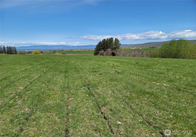 Photo 2 of Land for sale at 426 Nka Rolling Hl Dr, Ellensburg, WA 98926 | MLS# NWM2528414 | Listing updated on 2026-09-21