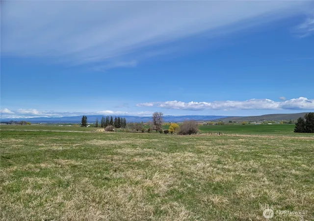 Photo 1 of Sale Pending at 428 Nka Rolling Hl Dr, Ellensburg, WA 98926 | MLS# NWM2528417 | Listing updated on 2026-07-12