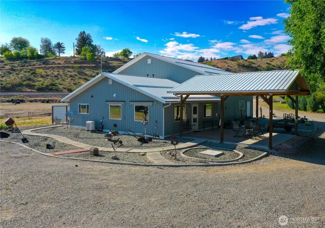 Photo 2 of Sale Pending at 46 Shumway Rd, Omak, WA 98841 | MLS# NWM2528434 | Listing updated on 2026-09-25