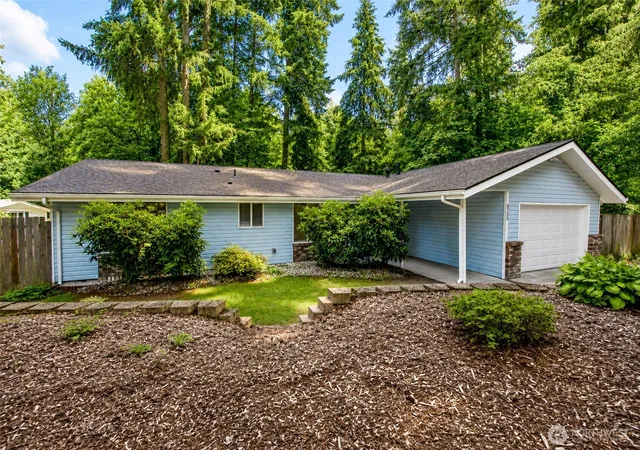 Photo 1 of Sale Pending at 6720 Alder Glen Dr Se, Olympia, WA 98513 | MLS# NWM2528519 | Listing updated on 2026-10-01