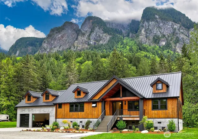 Photo 1 of Single family home for sale at 7538 Moon Valley Rd Se, North Bend, WA 98045 | MLS# NWM2528532 | Listing updated on 2026-09-21