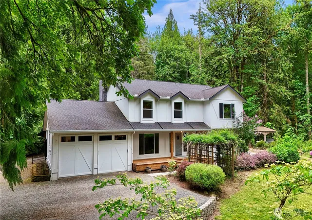 Photo 2 of Single family home for sale at 33911 Ne 66th Street, Carnation, WA 98014 | MLS# NWM2528608 | Listing updated on 2026-09-25