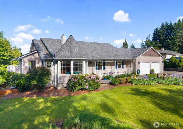 Photo 3 of Single family home for sale at 308 Brockway Rd, Chehalis, WA 98532 | MLS# NWM2528625 | Listing updated on 2026-09-21