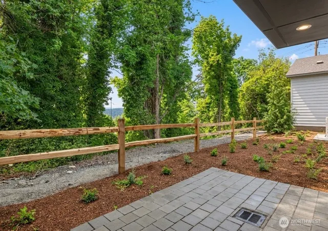 Photo 2 of Townhouse for sale at 4411 21st Avenue SW, Seattle, WA 98106 | MLS# NWM2528630 | Listing updated on 2026-09-27
