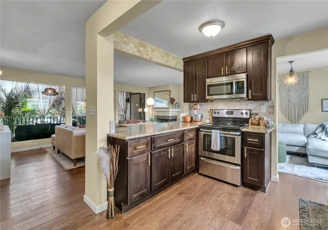 Photo 3 of Condo for sale at 10430 Gravelly Lake Dr Sw #33, Lakewood, WA 98499 | MLS# NWM2528670 | Listing updated on 2026-09-24