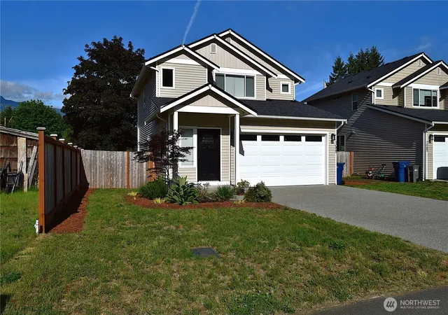 Photo 2 of Single family home for sale at 1055 Montague Ave, Darrington, WA 98241 | MLS# NWM2528754 | Listing updated on 2026-09-21