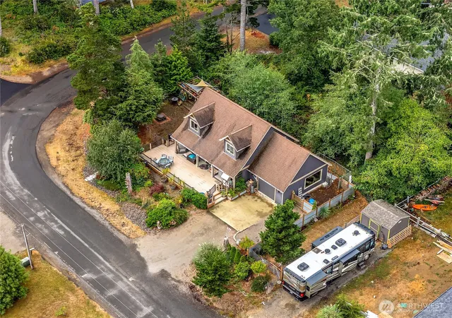 Photo 3 of Single family home for sale at 19409 U Pl, Long Beach, WA 98631 | MLS# NWM2528764 | Listing updated on 2026-09-28