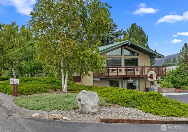 Photo 1 of Sale Pending at 5 Parkway St W, Omak, WA 98841 | MLS# NWM2528777 | Listing updated on 2026-08-28