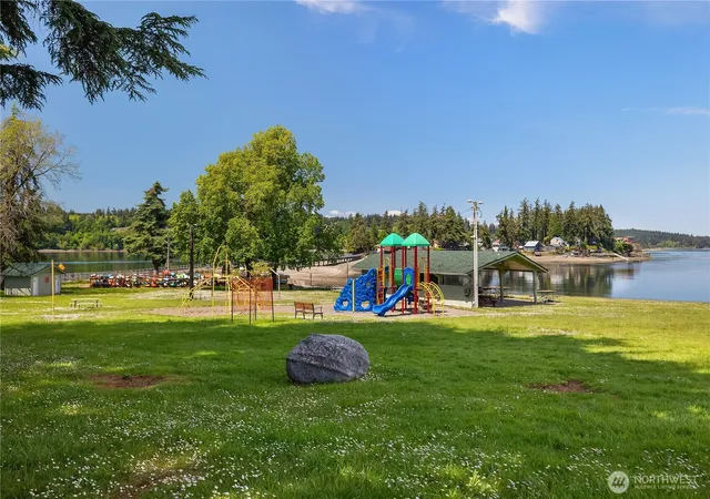 Photo 3 of Single family home for sale at 9725 Channel Dr NW, Olympia, WA 98502 | MLS# NWM2528782 | Listing updated on 2026-09-29