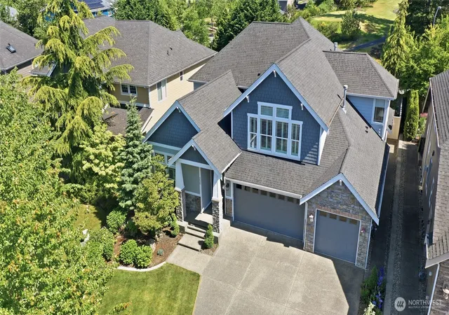 Photo 2 of Single family home for sale at 9020 Merrill Ct Ne, Lacey, WA 98516 | MLS# NWM2528820 | Listing updated on 2026-09-21