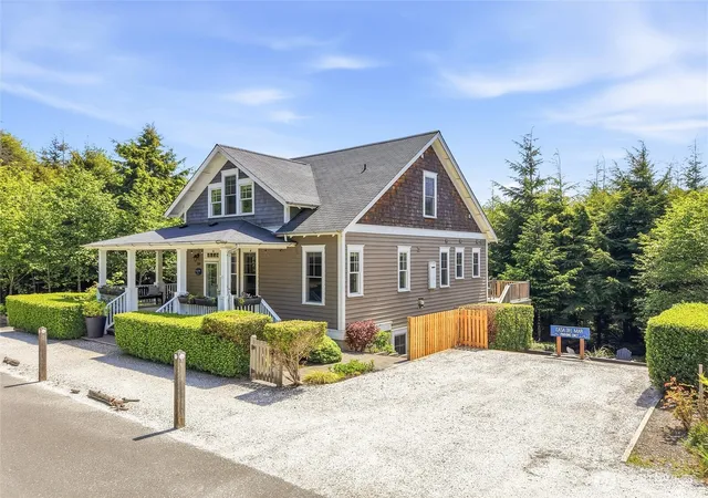 Photo 2 of Single family home for sale at 269 Compass St, Pacific Beach, WA 98571 | MLS# NWM2528869 | Listing updated on 2026-09-21