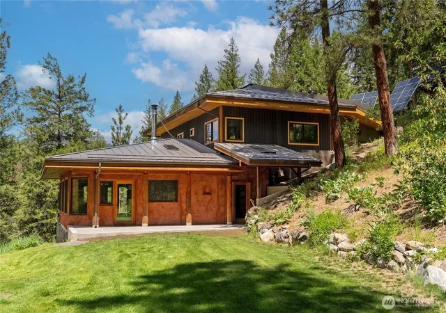Photo 1 of Single family home for sale at 12 Tuckaway Rd, Twisp, WA 98856 | MLS# NWM2528898 | Listing updated on 2026-09-21