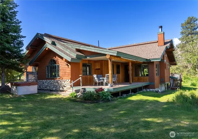 Photo 3 of Single family home for sale at 2621 Highway 153, Twisp, WA 98856 | MLS# NWM2528899 | Listing updated on 2026-09-21