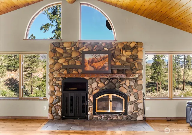 Photo 4 of Single family home for sale at 2621 Highway 153, Twisp, WA 98856 | MLS# NWM2528899 | Listing updated on 2026-09-21