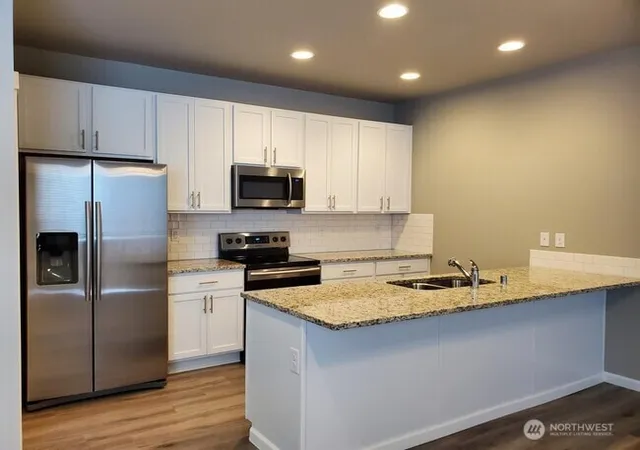 Photo 4 of House for sale at 3112 Ponderosa St NE, Olympia, WA 98516 | MLS# NWM2528936 | Listing updated on 2026-09-21