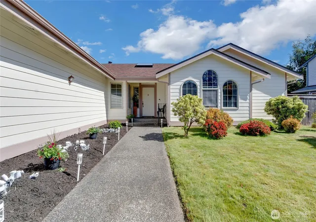 Photo 1 of Sale Pending at 9317 76th Street Ct Sw, Lakewood, WA 98498 | MLS# NWM2529002 | Listing updated on 2026-09-27
