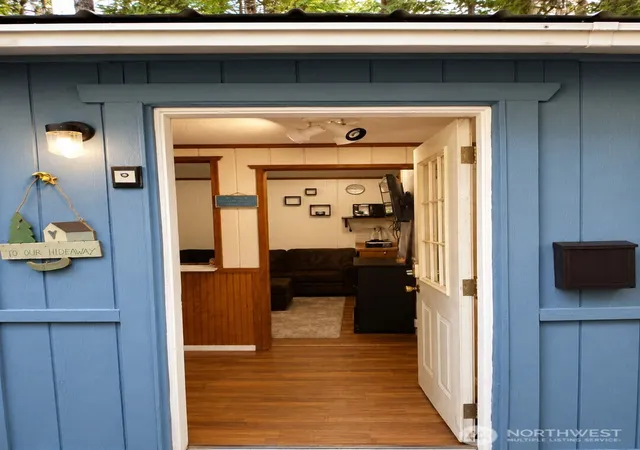 Photo 3 of Single family home for sale at 120 N Wynoochee Dr, Hoodsport, WA 98548 | MLS# NWM2529023 | Listing updated on 2026-09-22