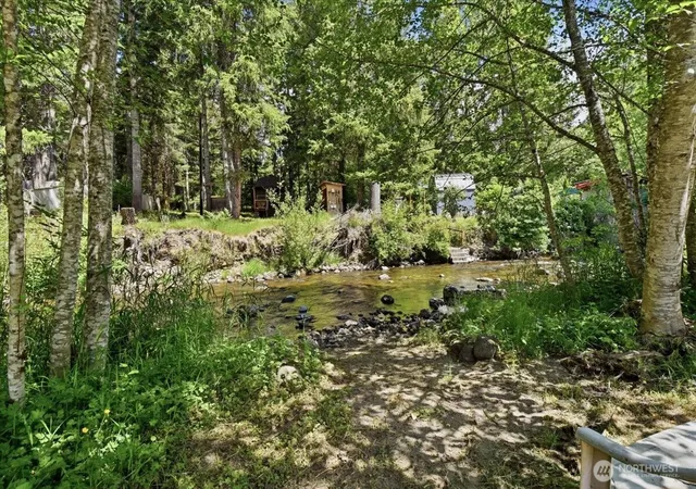 Photo 4 of Single family home for sale at 116 Mountain View Dr N, Ashford, WA 98304 | MLS# NWM2529074 | Listing updated on 2026-09-29
