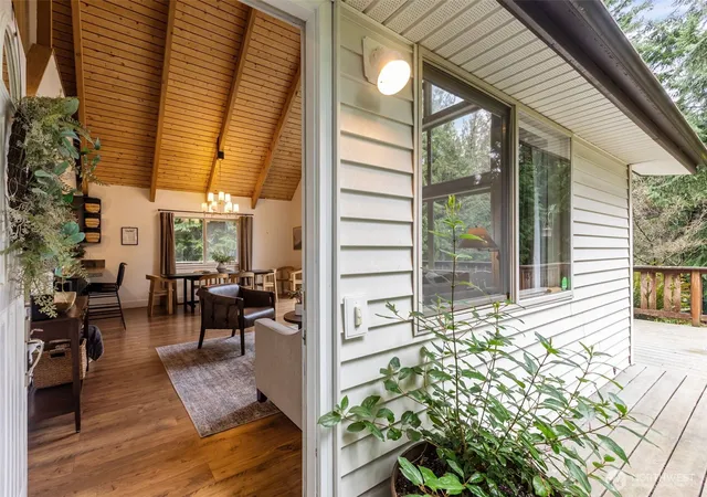 Photo 3 of Single family home for sale at 171 Harbor View Dr, Bellingham, WA 98229 | MLS# NWM2529153 | Listing updated on 2026-09-21