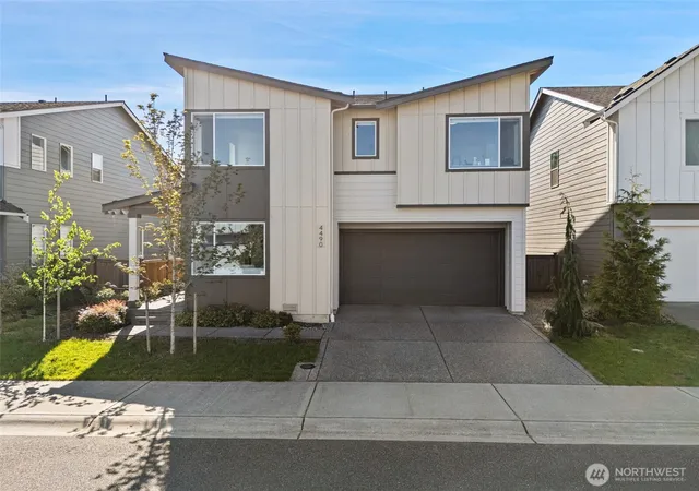 Photo 1 of Single family home for sale at 4490 Currant Ln Sw, Port Orchard, WA 98367 | MLS# NWM2529154 | Listing updated on 2026-10-01
