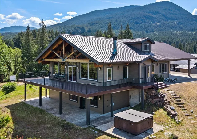 Photo 1 of Single family home for sale at 156 Burl Ln, Packwood, WA 98361 | MLS# NWM2529163 | Listing updated on 2026-09-21