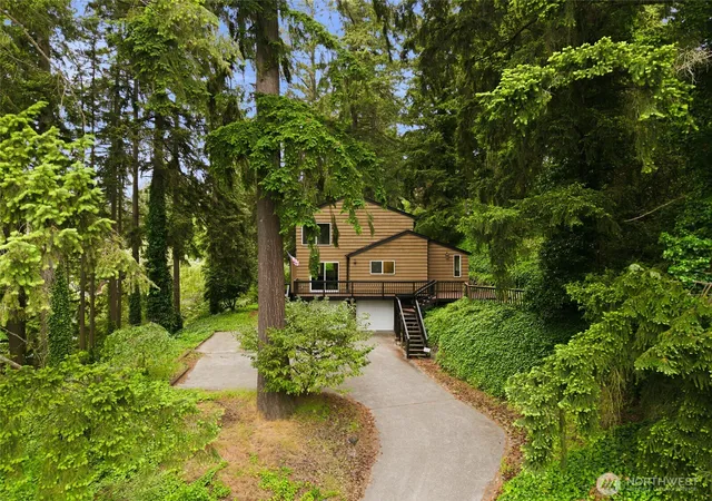 Photo 2 of Single family home for sale at 10917 48th Street E, Edgewood, WA 98372 | MLS# NWM2529179 | Listing updated on 2026-09-30