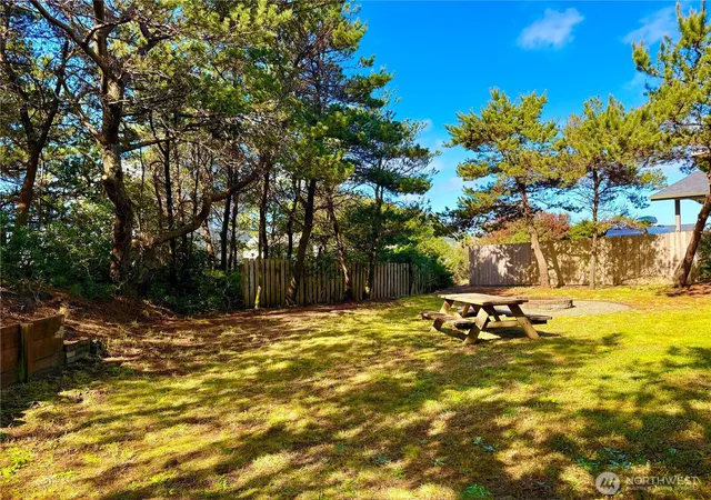 Photo 3 of Single family home for sale at 459 S Bel Air Loop, Ocean Shores, WA 98569 | MLS# NWM2529211 | Listing updated on 2026-09-21